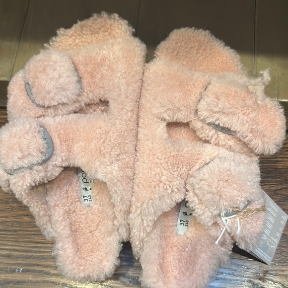 Papillio by Birkenstock Arizona Big Buckle Shearling Teddy Sandals Crystal Rose - Picture 2 of 9